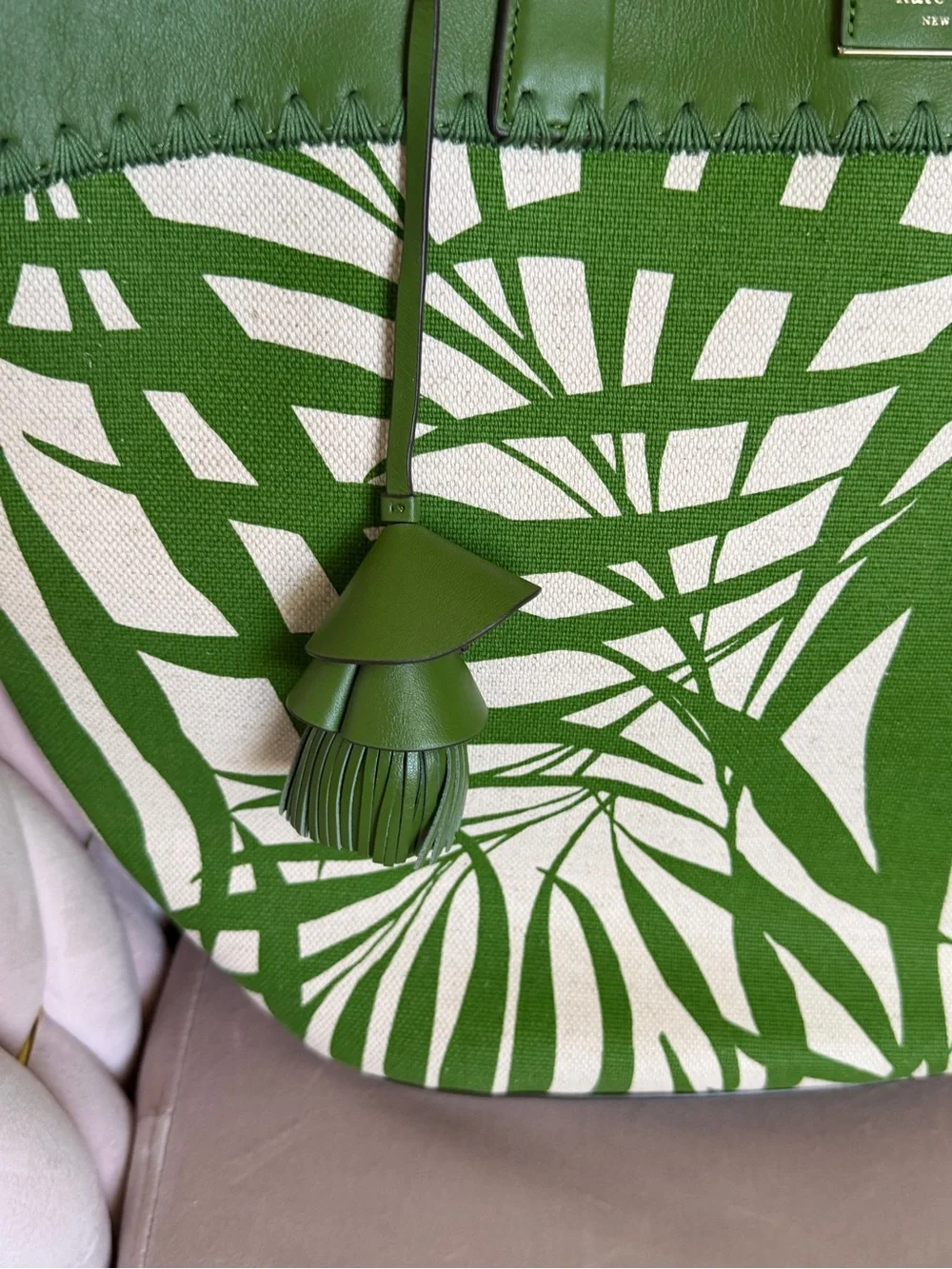 kate spade ♠️ The Pier Palm Fronds Canvas Large Tote 🌴
